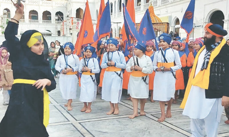 Various religious groups participate in Guru Gobind Singh's birthday festivities.